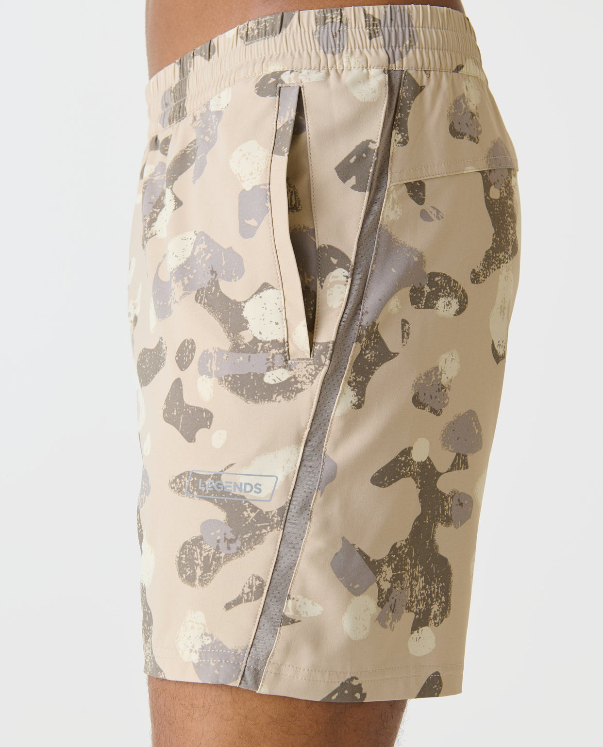 Bishop Short Distressed Camo Taupe